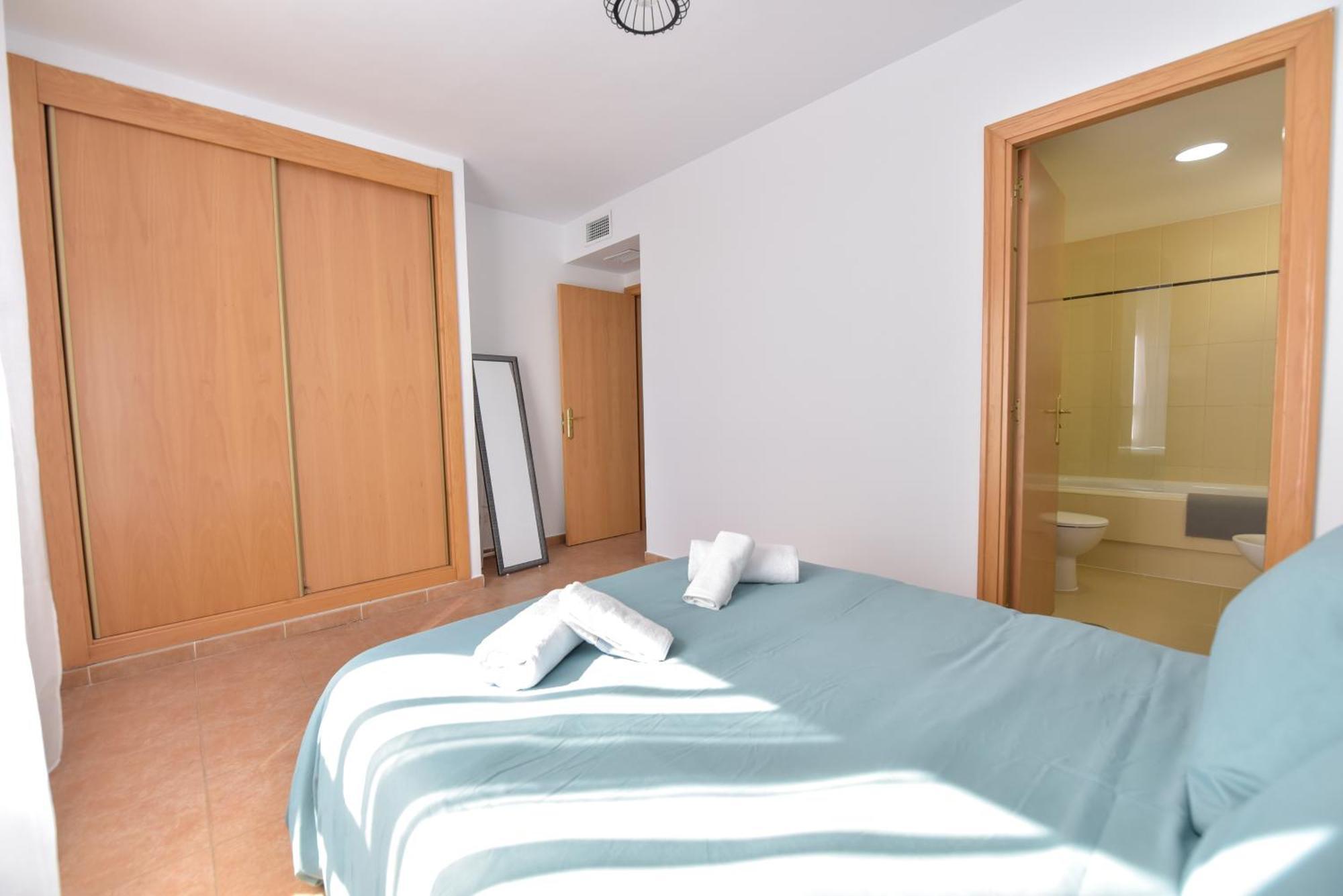 New Premium Apartment - Free Parking & Pools La Algaba Bagian luar foto