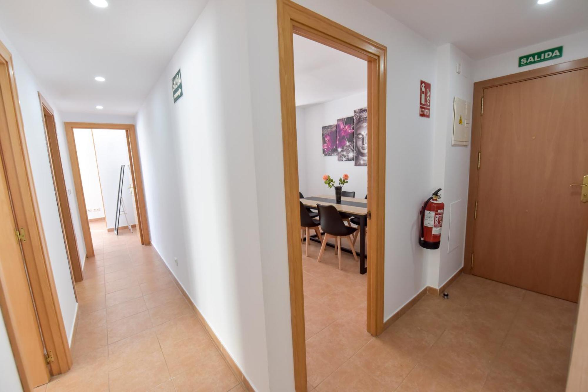 New Premium Apartment - Free Parking & Pools La Algaba Bagian luar foto